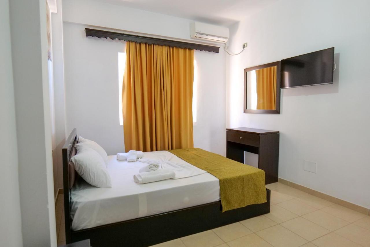Verano Hotel Σαράντα Εξωτερικό φωτογραφία